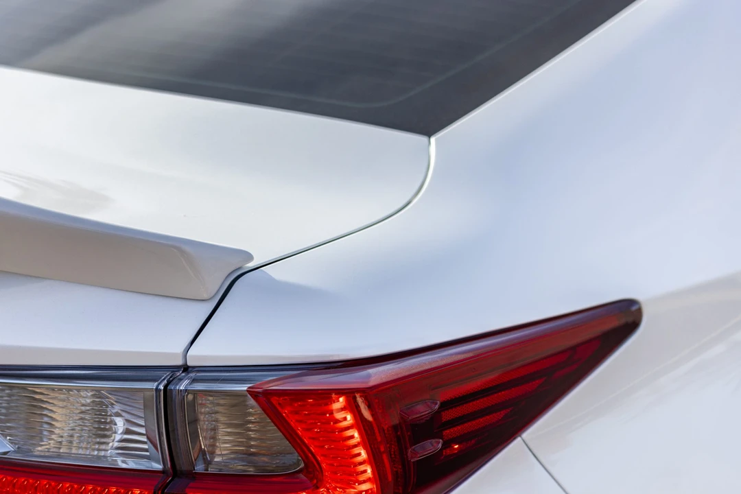 2018 Lexus RC - Image 31 of 31