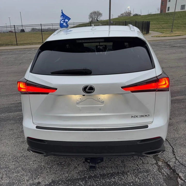 2018 Lexus RX 4th Gen - Image 7 of 19