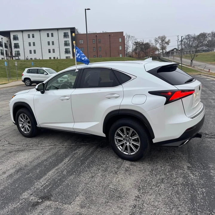 2018 Lexus RX 4th Gen - Image 10 of 19