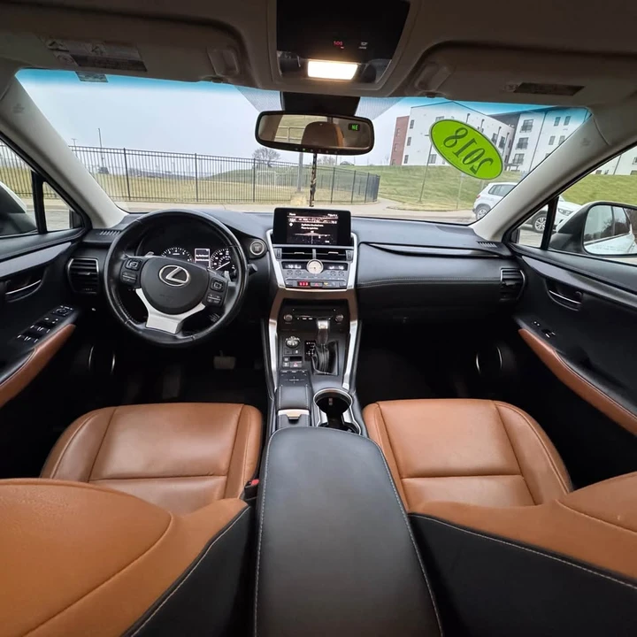 2018 Lexus RX 4th Gen - Image 14 of 19