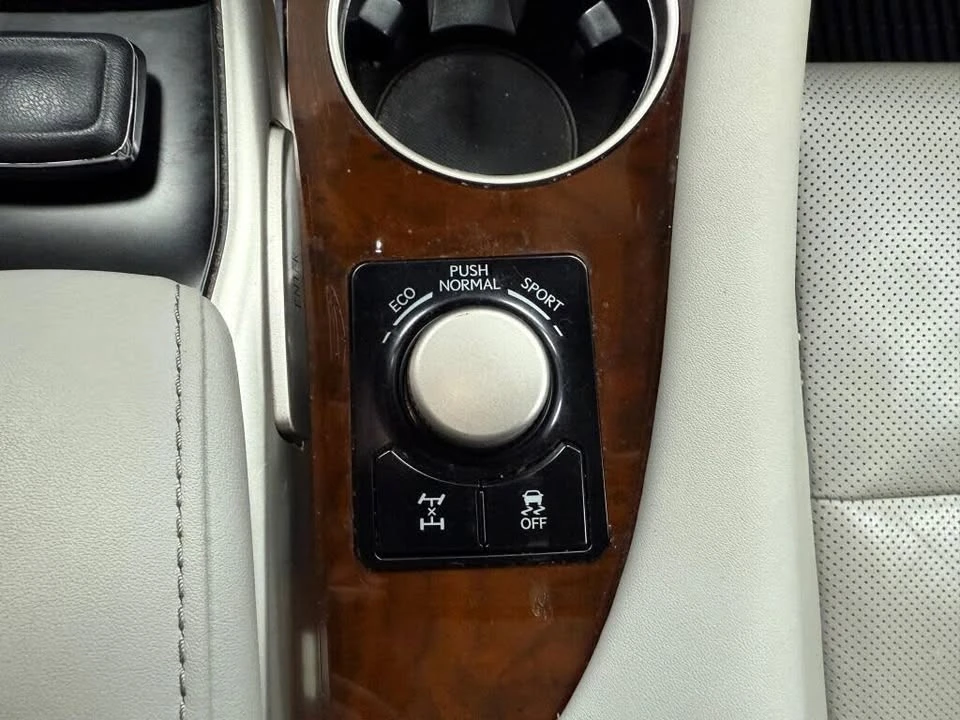 2018 Lexus RX 4th Gen - Image 19 of 20