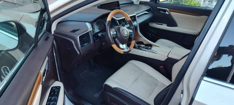 2018 Lexus RX 4th Gen - Image 7 of 16