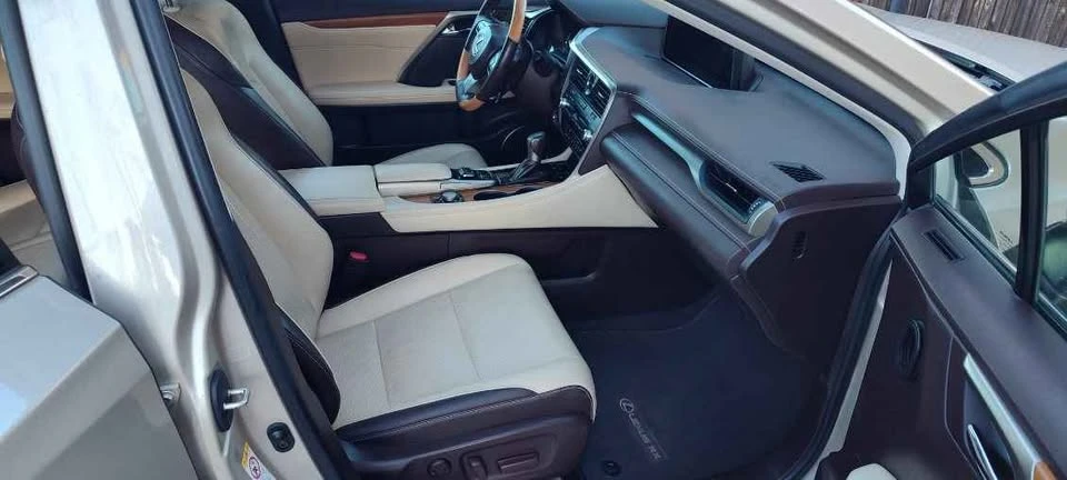 2018 Lexus RX 4th Gen - Image 14 of 16