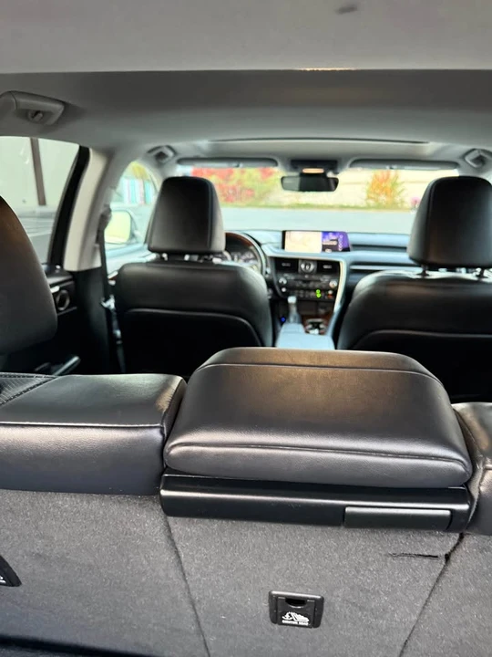 2018 Lexus RX 4th Gen - Image 9 of 17
