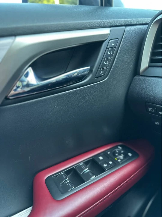 2018 Lexus RX 4th Gen - Image 9 of 12