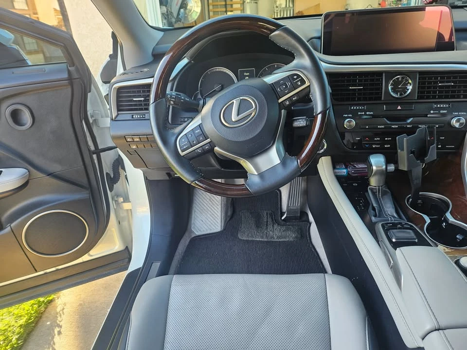 2018 Lexus RX 4th Gen - Image 16 of 20