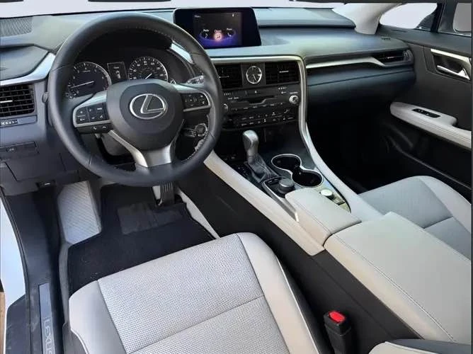 2018 Lexus RX 4th Gen - Image 8 of 15