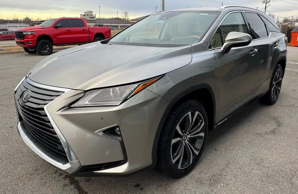 2018 Lexus RX 4th Gen - Image 2 of 19