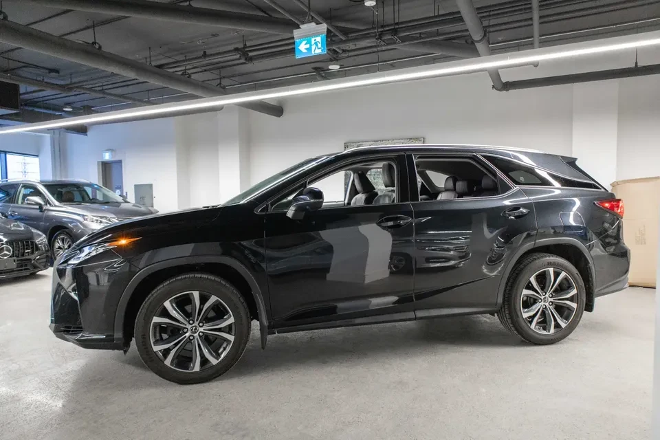 2018 Lexus RX 4th Gen - Image 15 of 15