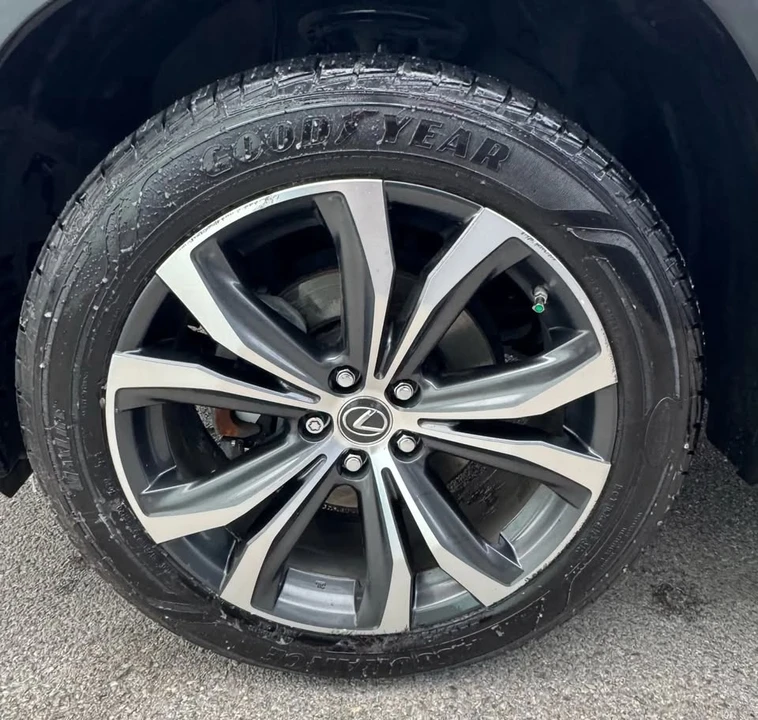 2018 Lexus RX 4th Gen - Image 18 of 19