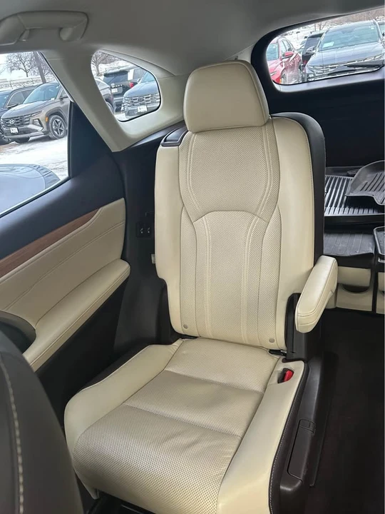 2018 Lexus RX 4th Gen - Image 9 of 18