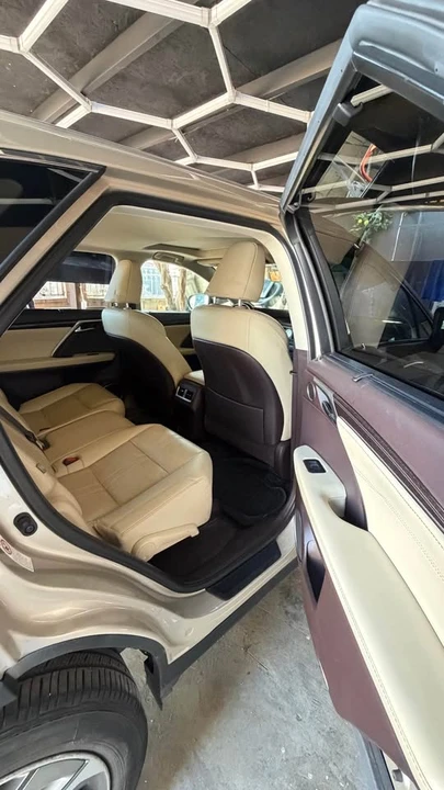 2018 Lexus RX 4th Gen - Image 13 of 19