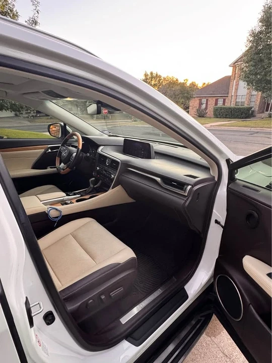 2018 Lexus RX 4th Gen - Image 11 of 14
