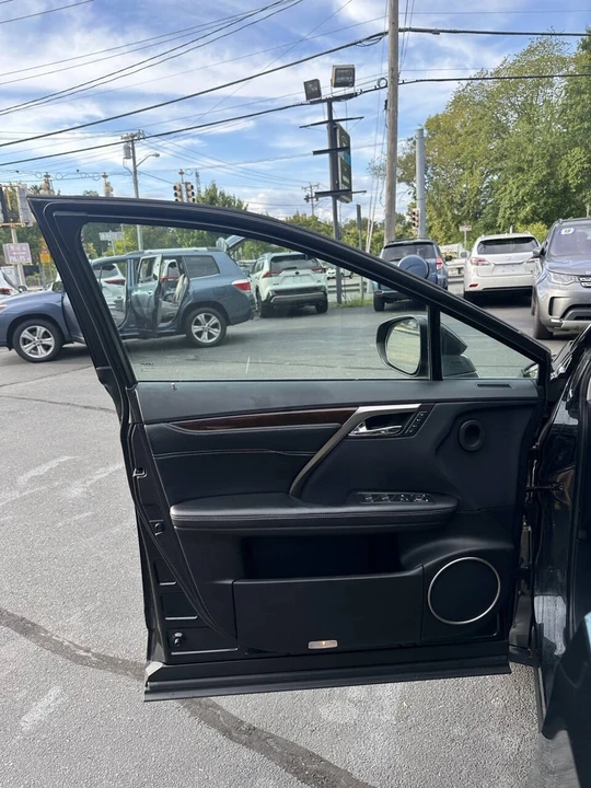 2018 Lexus RX 4th Gen - Image 18 of 21