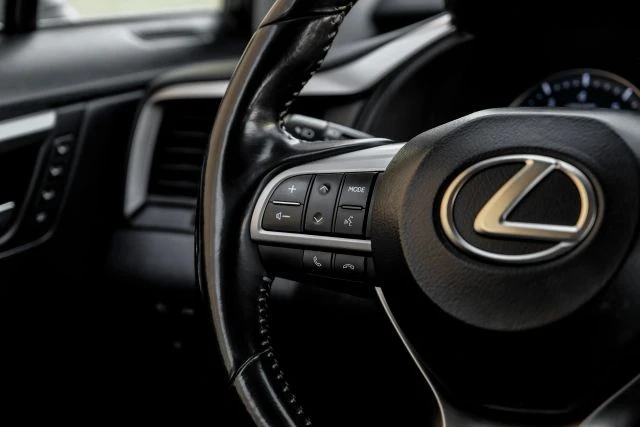 2018 Lexus RX 4th Gen - Image 18 of 21