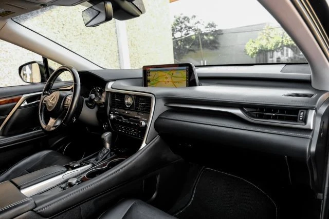 2018 Lexus RX 4th Gen - Image 15 of 21