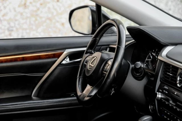 2018 Lexus RX 4th Gen - Image 16 of 21