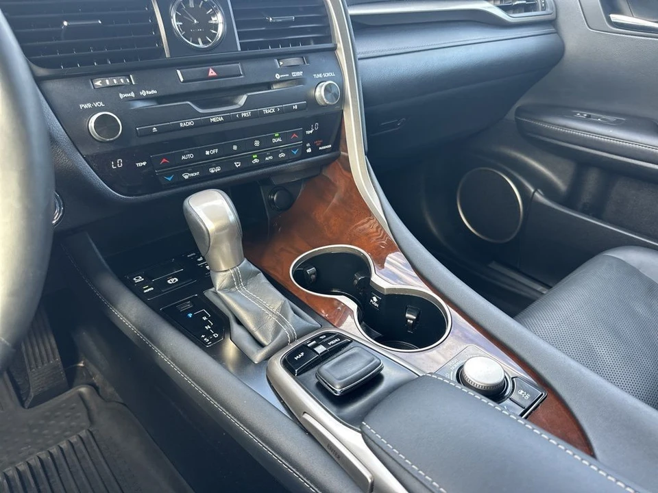 2018 Lexus RX 4th Gen - Image 17 of 21