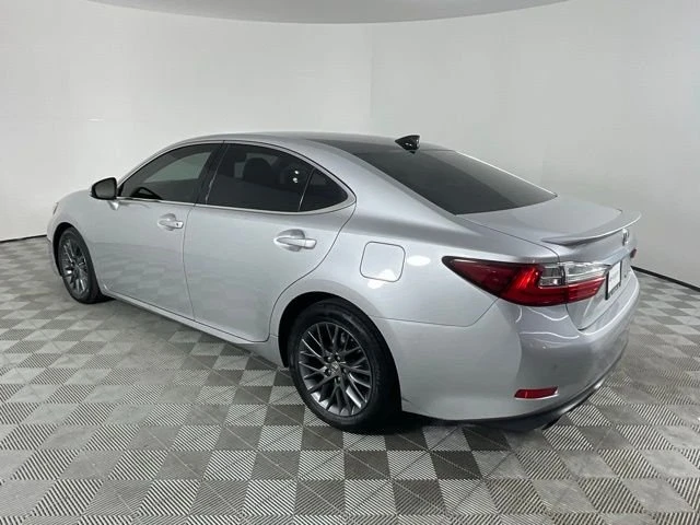 2018 Lexus ES 6th Gen - Image 3 of 20