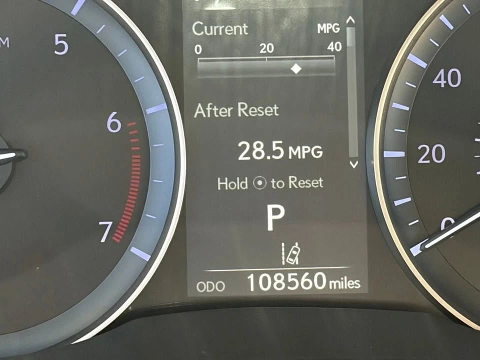 2018 Lexus ES 6th Gen - Image 13 of 14