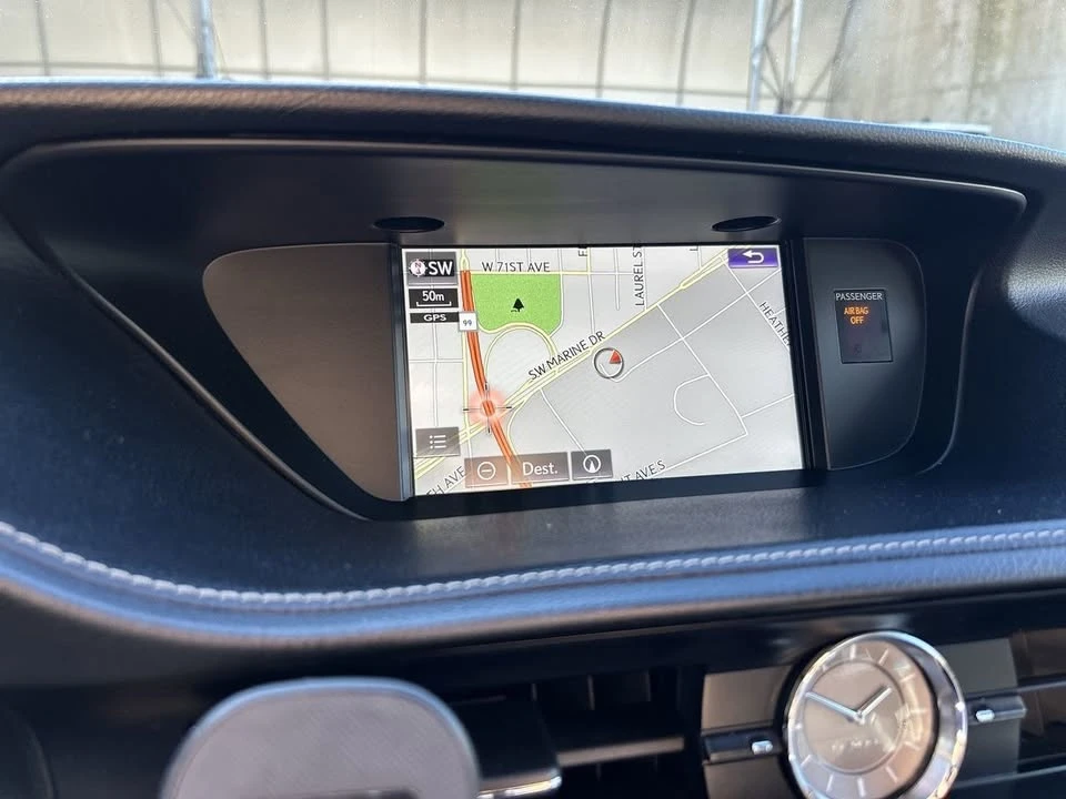 2018 Lexus ES 6th Gen - Image 15 of 20