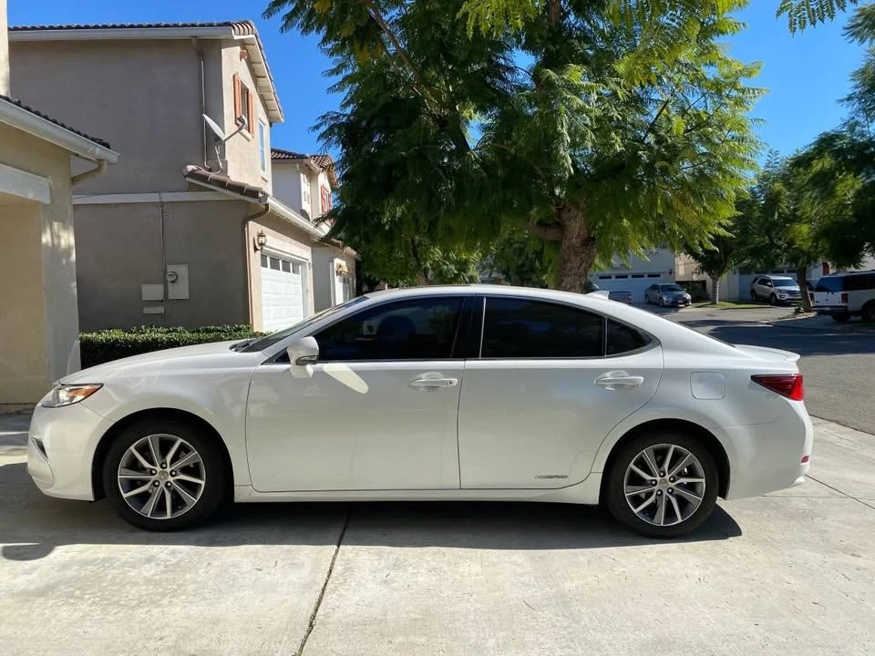 2018 Lexus ES 6th Gen - Image 4 of 17