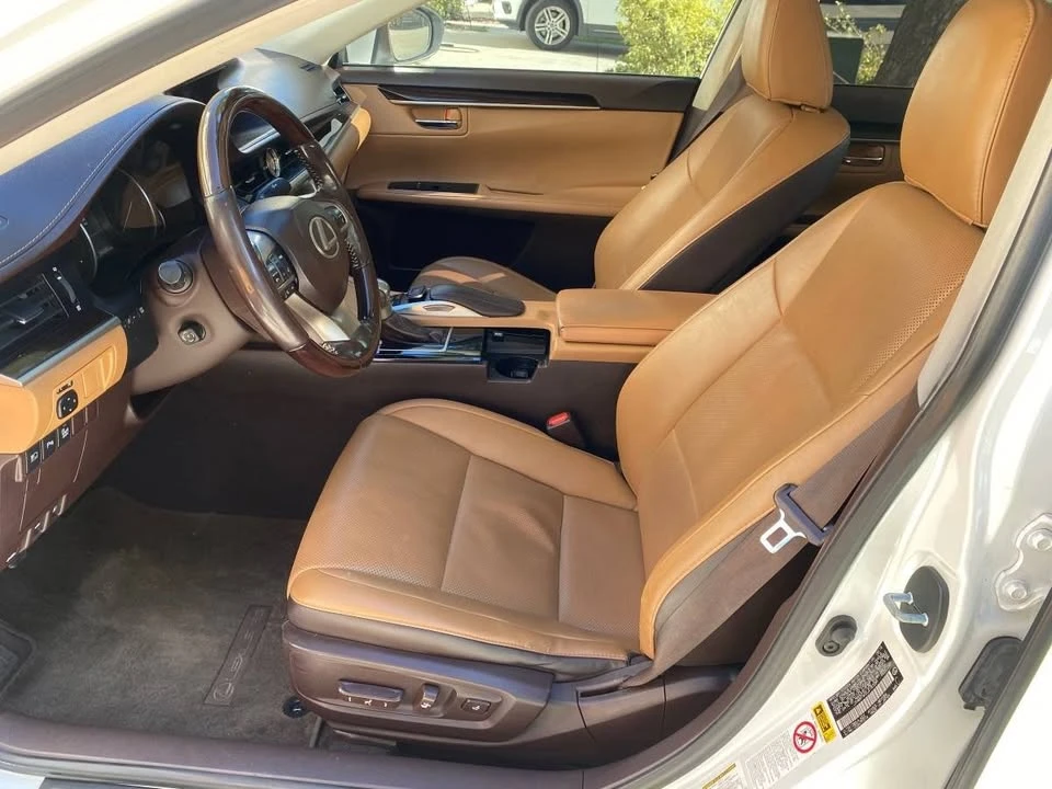 2018 Lexus ES 6th Gen - Image 9 of 17