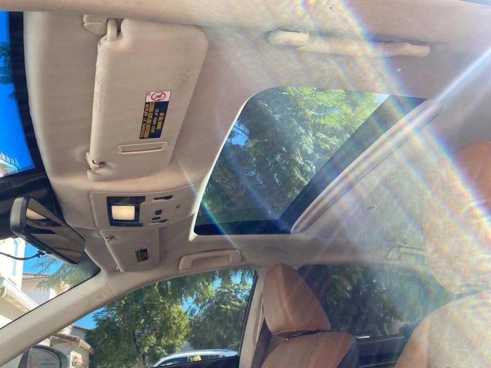 2018 Lexus ES 6th Gen - Image 12 of 17