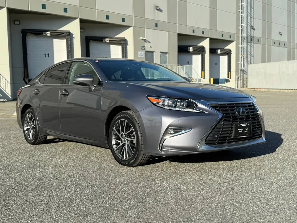 2018 Lexus ES 6th Gen - Image 8 of 20
