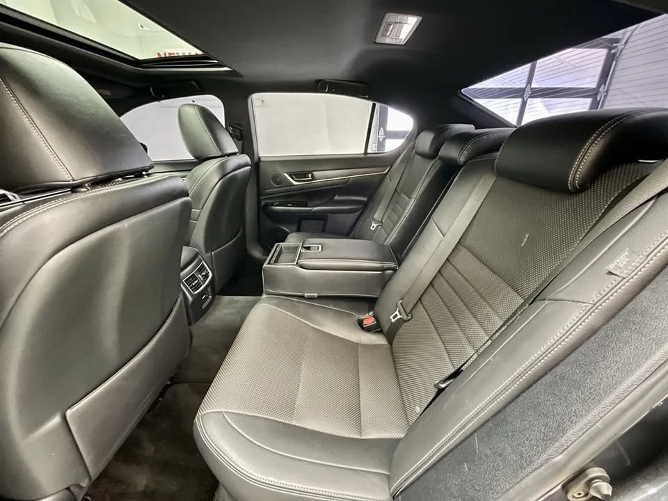 2018 Lexus GS 4th Gen - Image 9 of 20