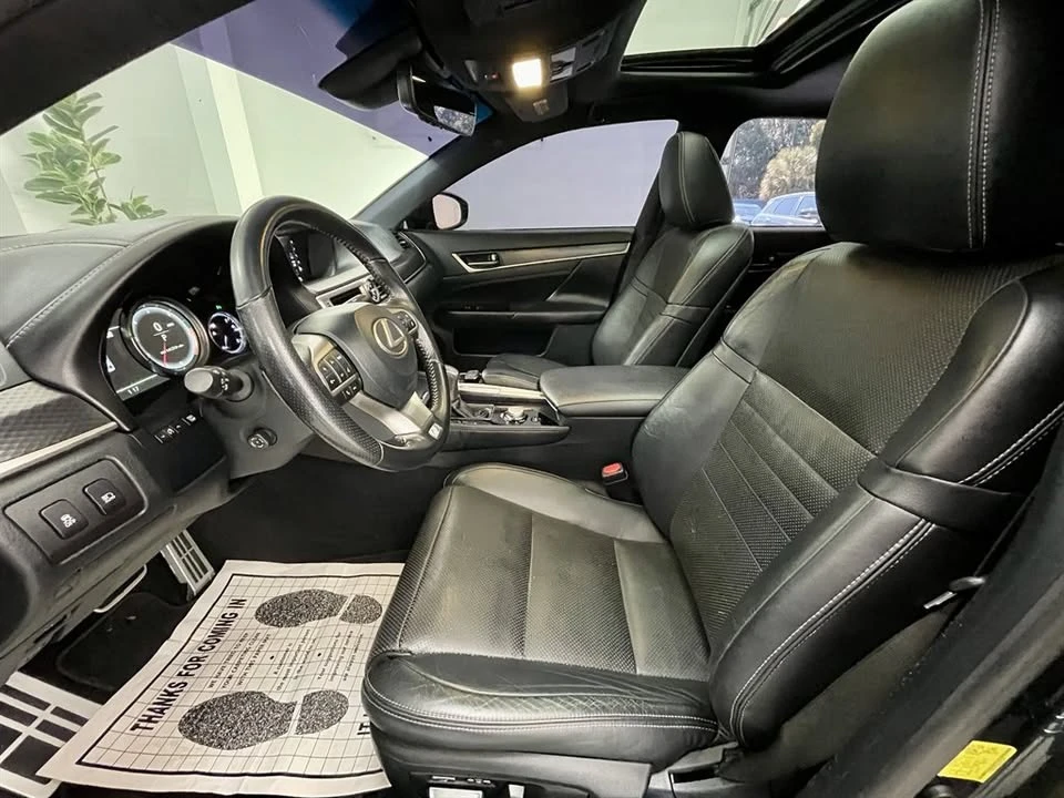 2018 Lexus GS 4th Gen - Image 14 of 20