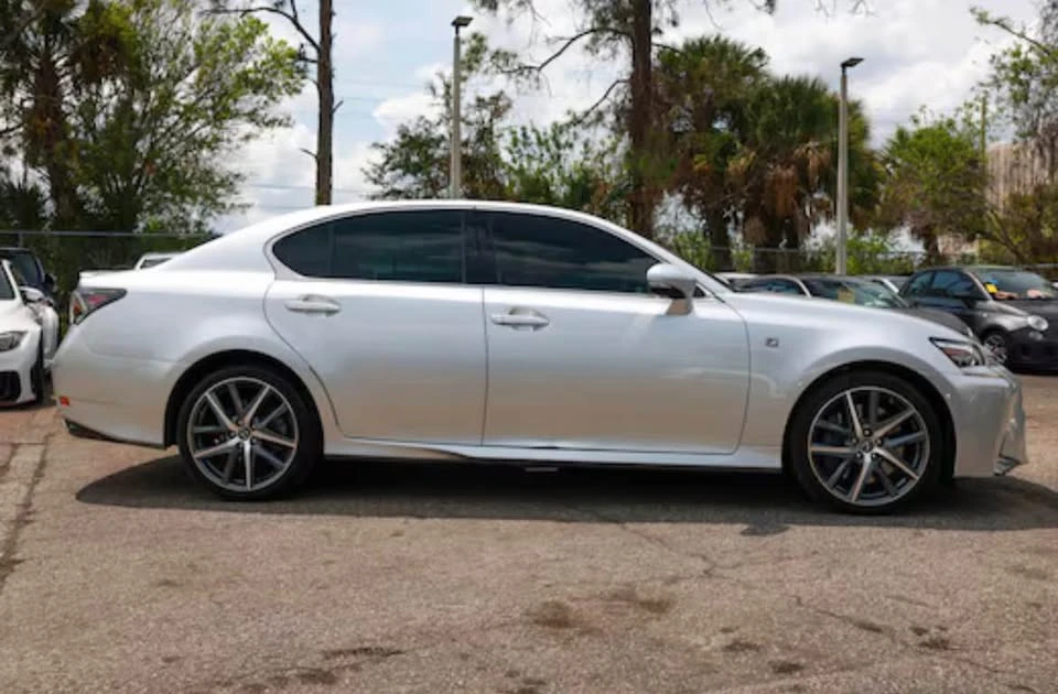 2018 Lexus GS 4th Gen - Image 14 of 18