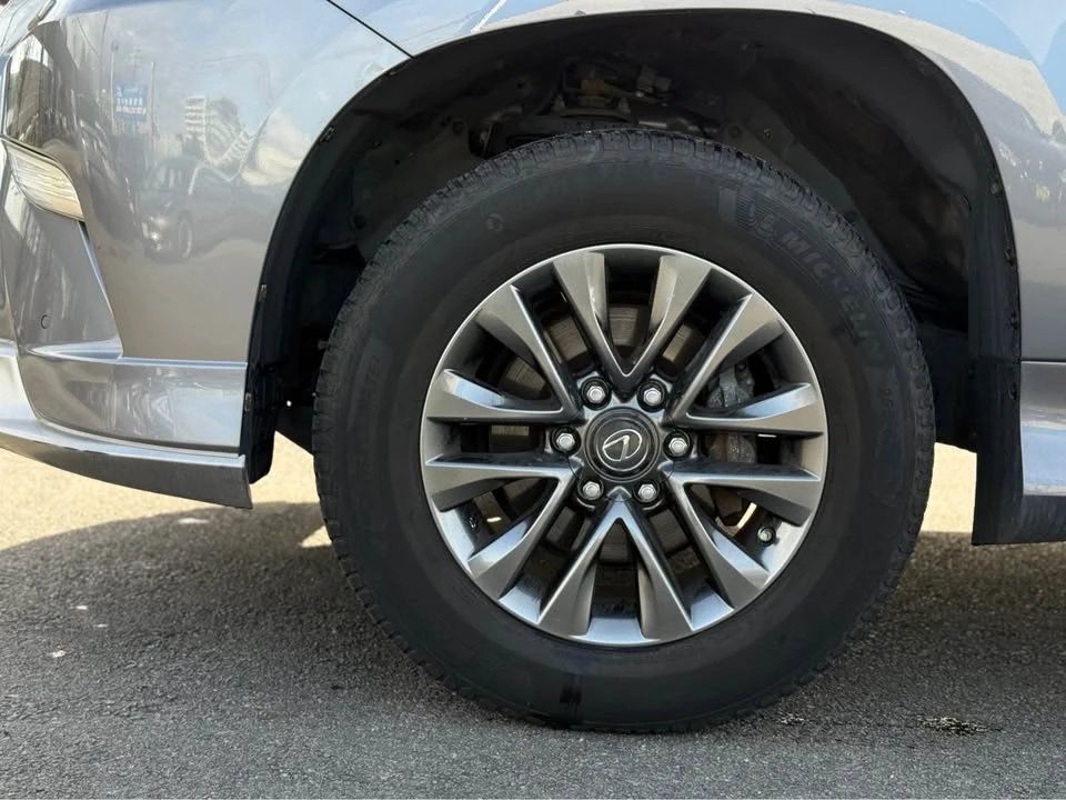 2018 Lexus GX 2nd Gen - Image 6 of 20