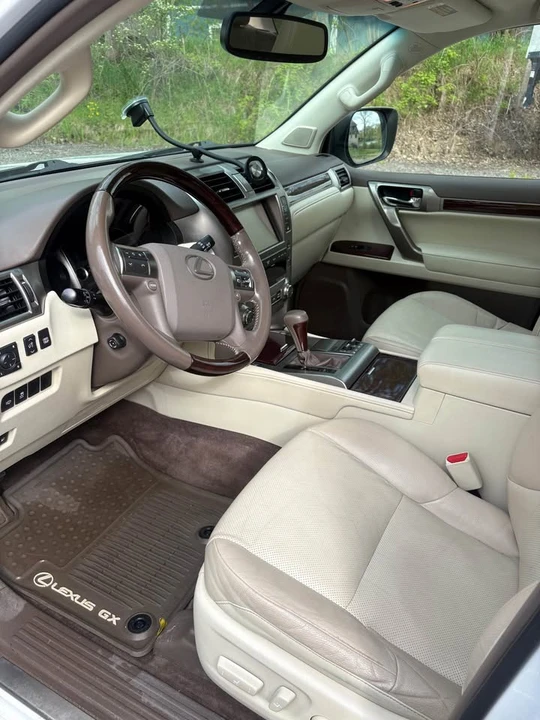 2018 Lexus GX 2nd Gen - Image 8 of 14