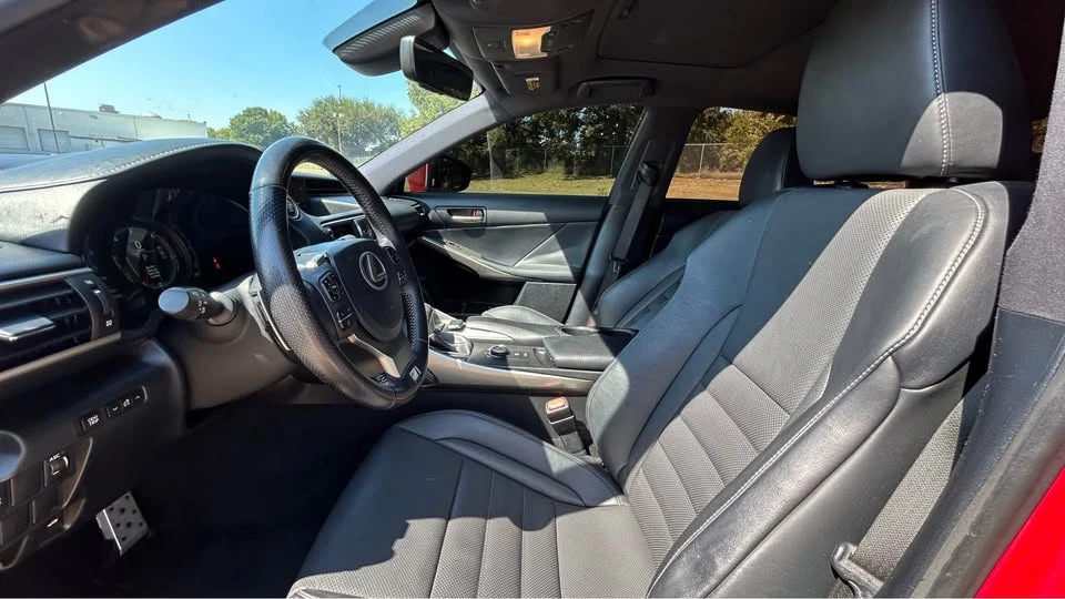 2018 Lexus IS 3rd Gen - Image 9 of 10