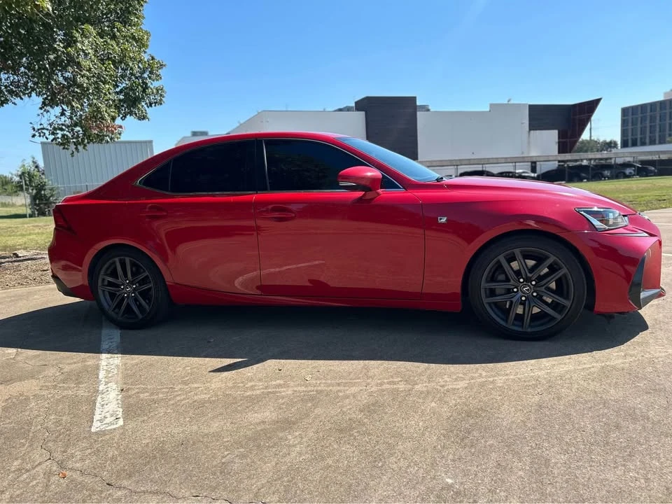 2018 Lexus IS 3rd Gen - Image 3 of 10