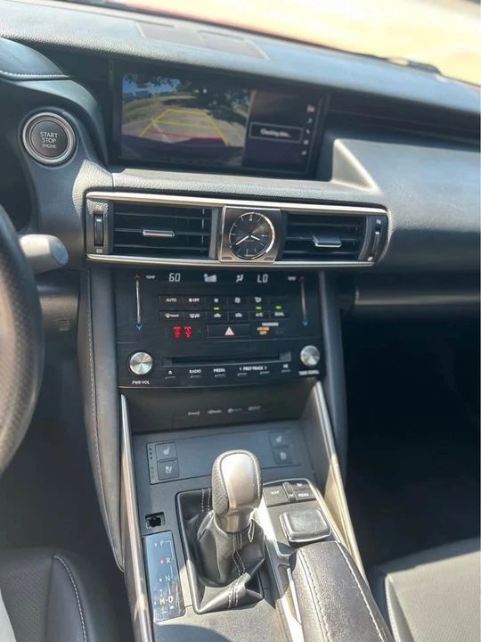 2018 Lexus IS 3rd Gen - Image 10 of 10