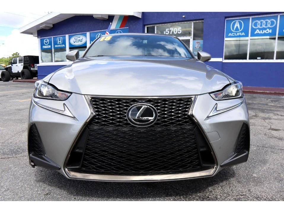2018 Lexus IS 3rd Gen - Image 12 of 20