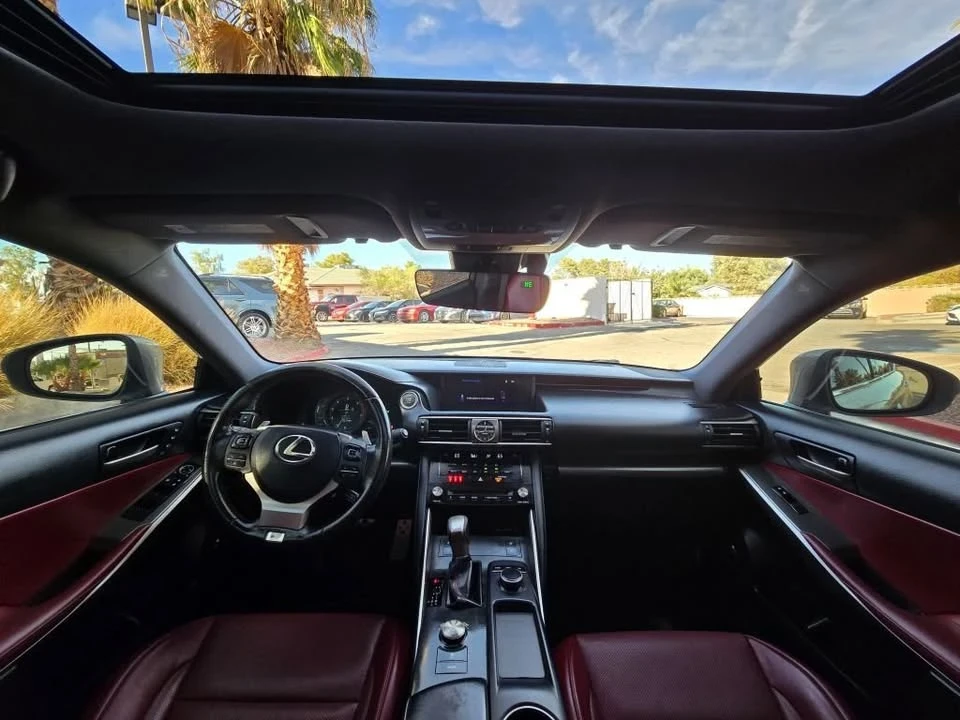 2018 Lexus IS 3rd Gen - Image 15 of 20