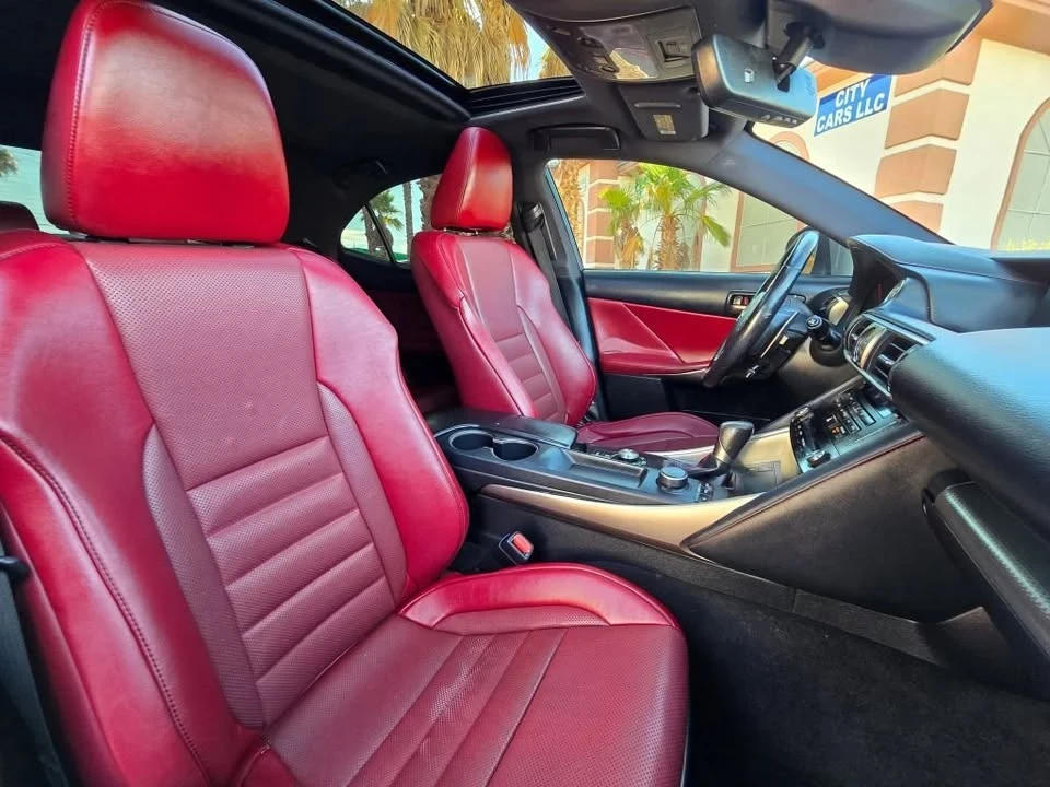 2018 Lexus IS 3rd Gen - Image 19 of 20