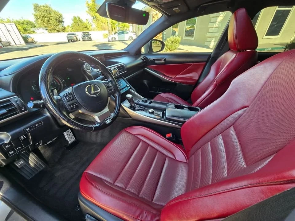 2018 Lexus IS 3rd Gen - Image 12 of 20
