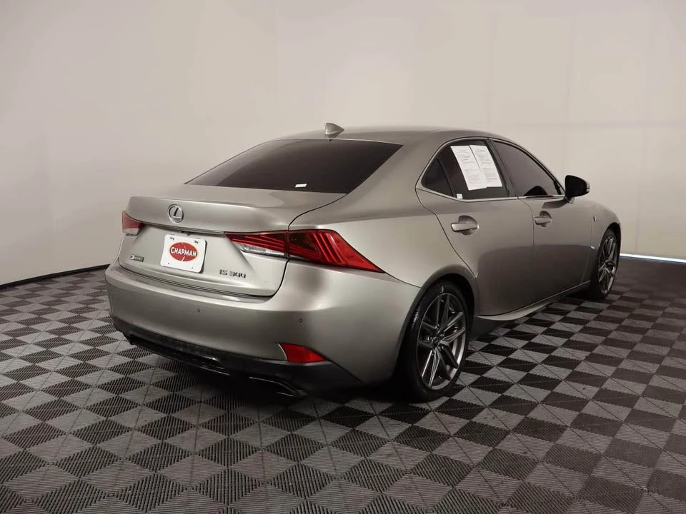 2018 Lexus IS 3rd Gen - Image 3 of 5