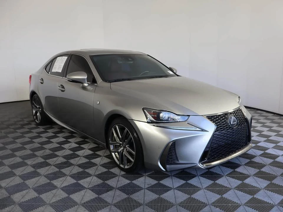 2018 Lexus IS 3rd Gen - Image 4 of 5