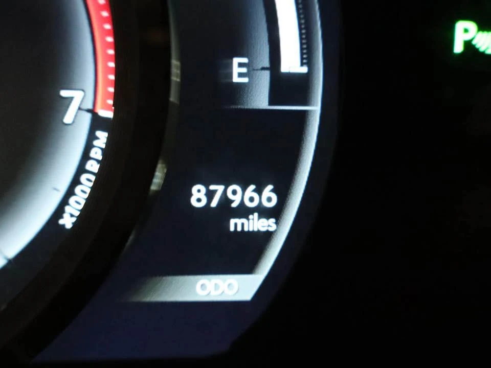 2018 Lexus IS 3rd Gen - Image 5 of 5
