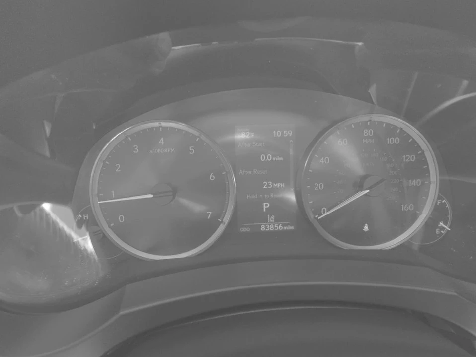 2018 Lexus IS 3rd Gen - Image 16 of 20