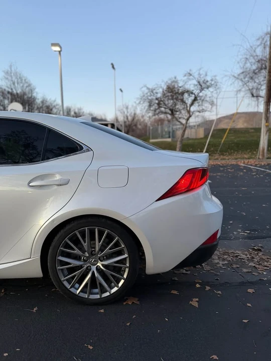 2018 Lexus IS 3rd Gen - Image 7 of 20