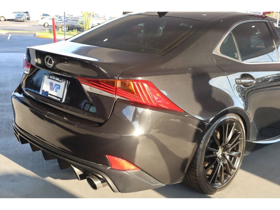 2018 Lexus IS 3rd Gen - Image 8 of 20