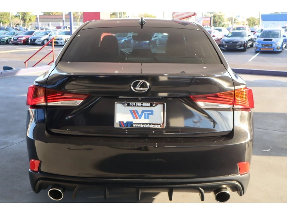 2018 Lexus IS 3rd Gen - Image 9 of 20