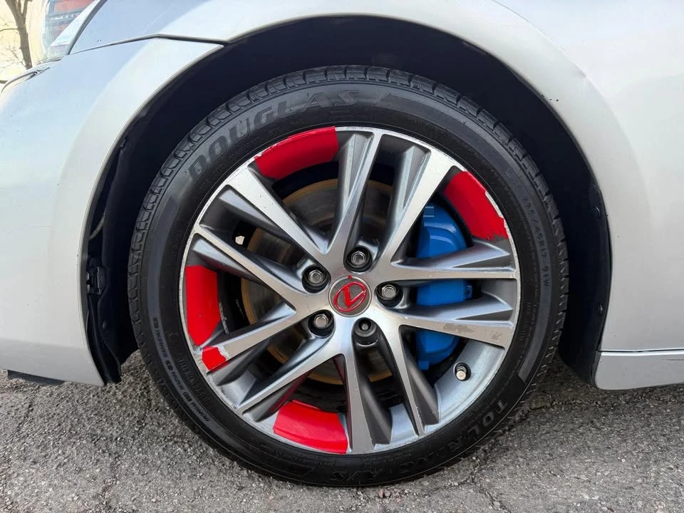2018 Lexus IS 3rd Gen - Image 13 of 19