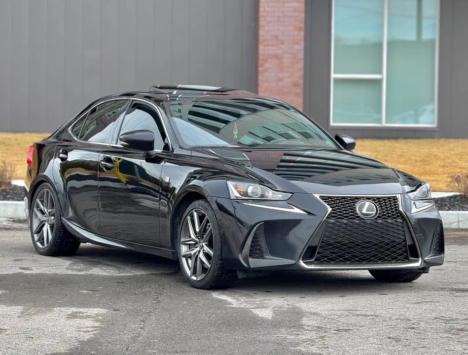 2018 Lexus IS 3rd Gen - Image 4 of 5